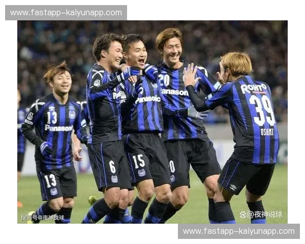 北国坚冰遇上浪速樱花:北海道札幌冈萨多vs大阪樱花的“冰火之歌” 北国坚冰遇上浪速樱花:北海道札幌冈萨多vs大阪樱花的“冰火之歌”